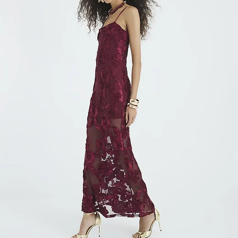 سيدة عالية الخصر انظر من خلال فستان موضة السباغيتي حزام الدانتيل والتطريز Bodycon فستان صيف جديد بلا أكمام فستان حفلة جوفاء