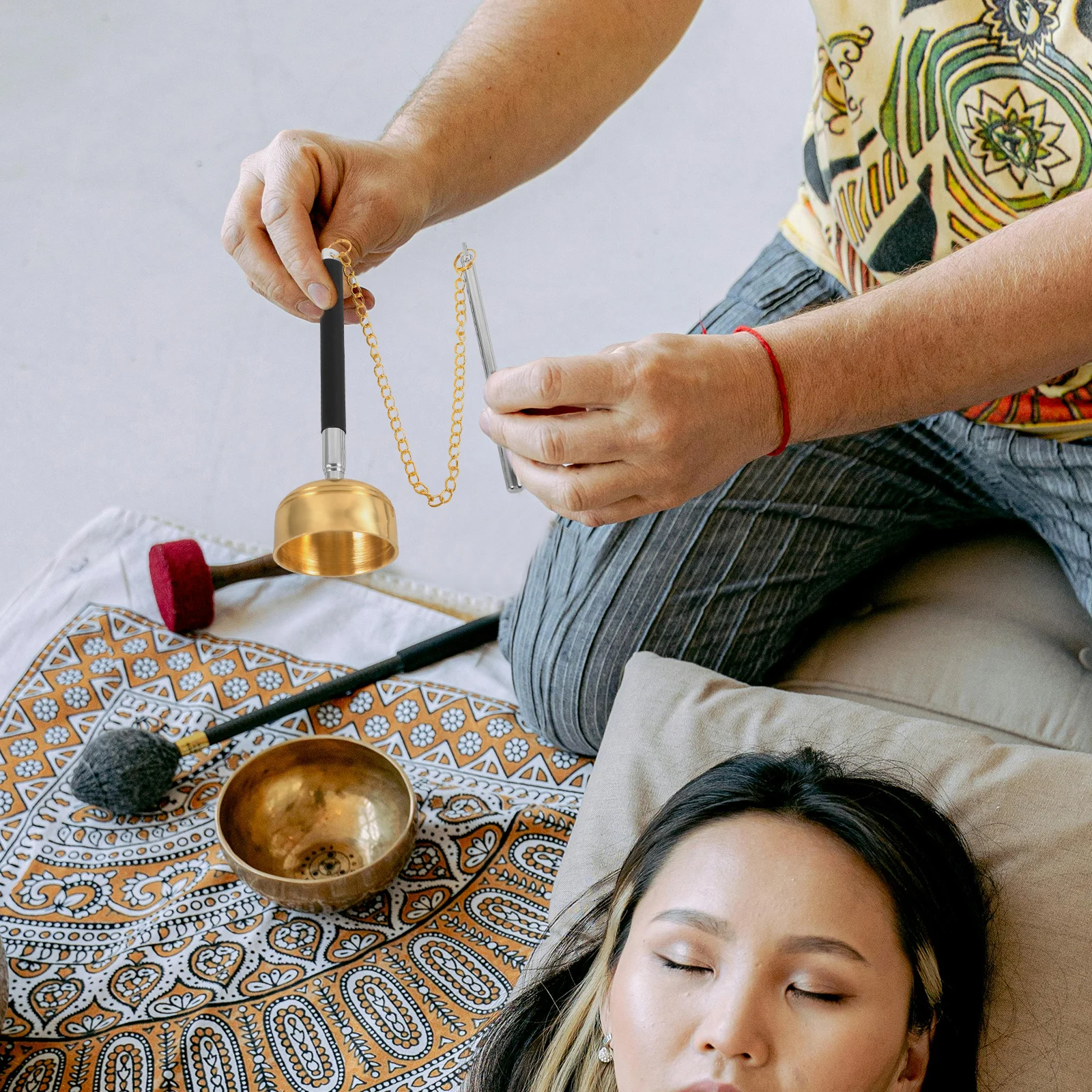 

Brass Hand Portable Delicate Prayer Bell Hand Pressed Telescopic Copper Bell Clear Sound Meditation Instrument Temple