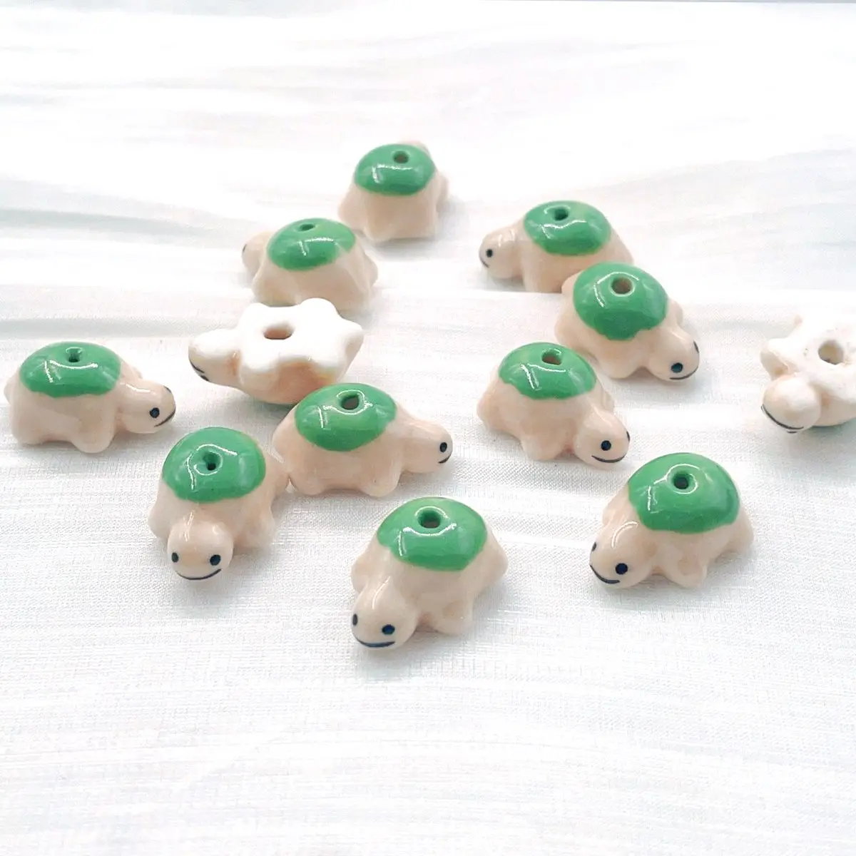 5pcs Cute Little Turtle Ceramic Beads Fashion 20x13mm DIY Loose Spacer Porcelain Bead For Jewelry Making Bracelet Pendant