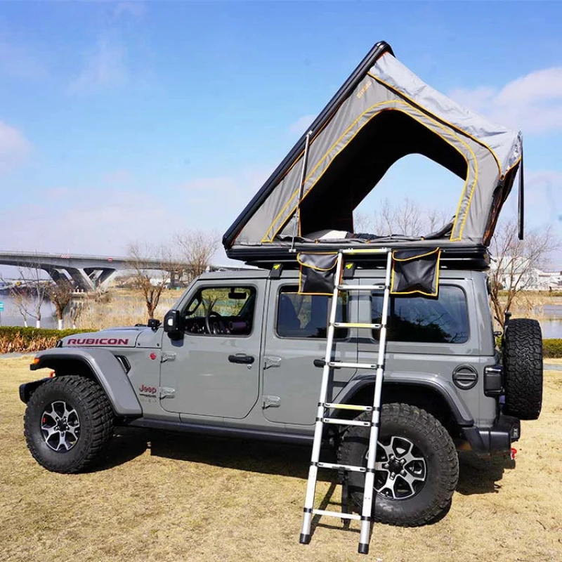 Tienda de campaña para techo gris con carcasa dura de aluminio triangular SUV 4x4