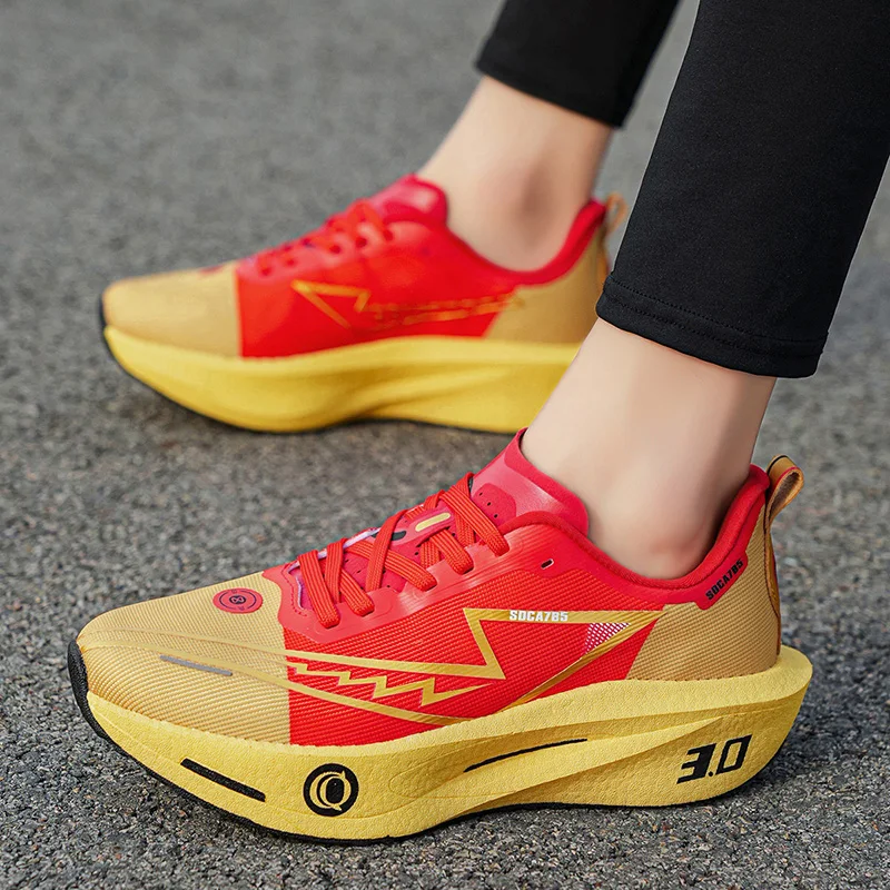 Cushioning Sports Shoes, Men's Running Shoes, Lightweight Breathable Athletic Training Shoes, Fashionable Women's Running Shoes, Carbon Plate Travel Hiking Shoes, Wear-Resistant Walking Shoes 36-45