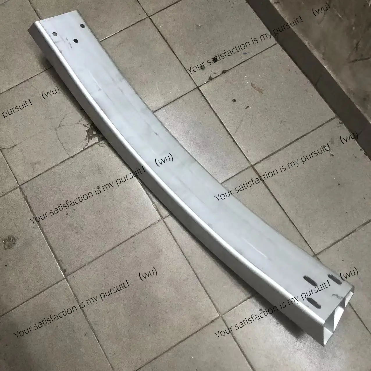 

Подходит для рамы задней планки MODEL3 1530484-99-B