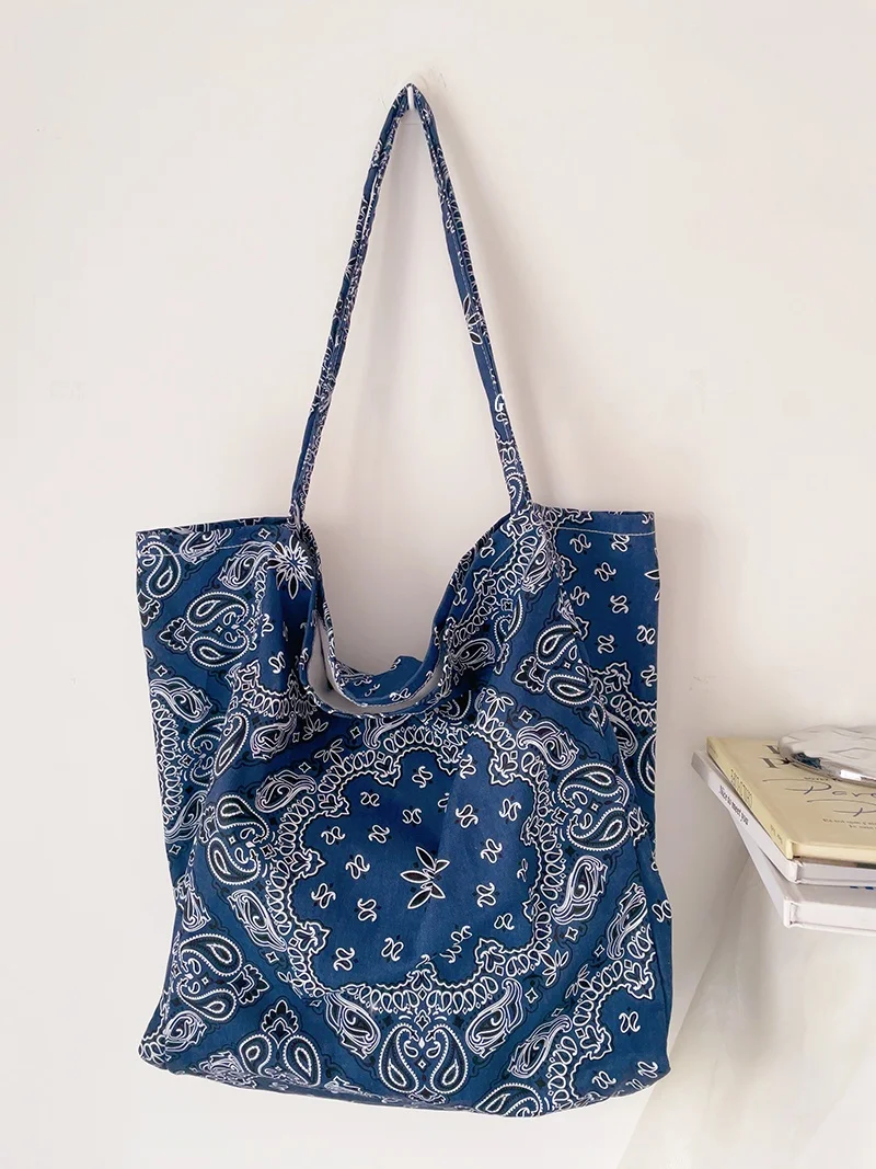 

Large Canvas Nut Flower Single Shoulder Bag High Capacity Storage Bag for Travel Camping Floral Tote Bag Soft Cotton Material