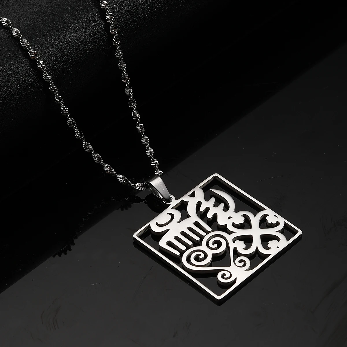 Traditional Symbol African Ornaments Ancient Egyptian Jewelry Adinkra Gye Symbol Ankara Pendant Necklace