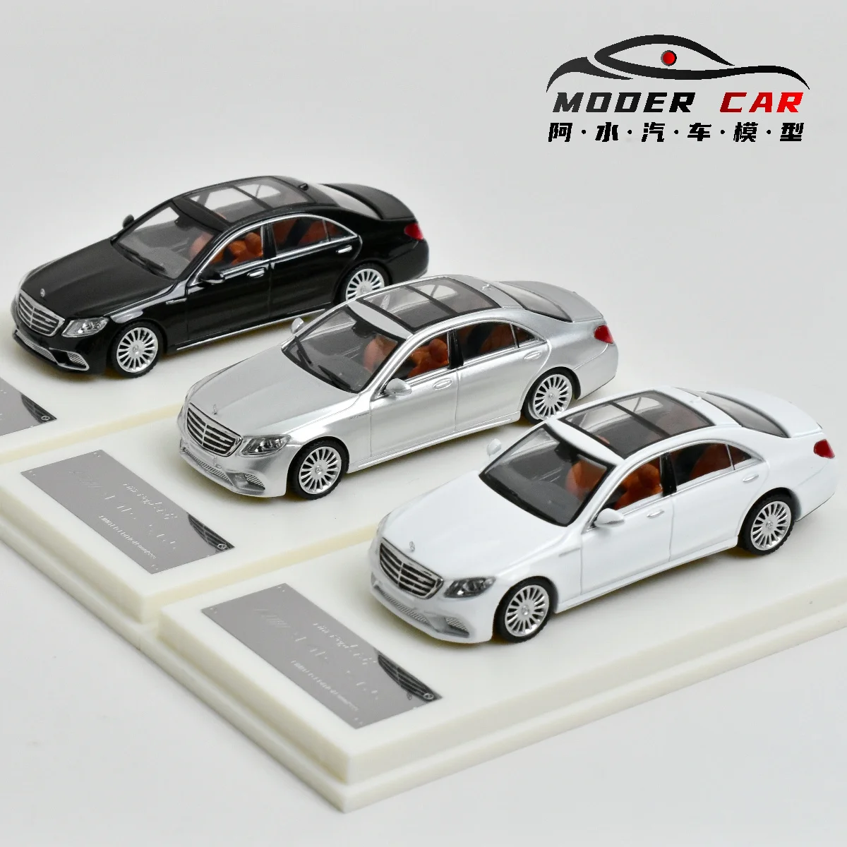 

Fine Works 1:64 S65 W222 Diecast Model Car