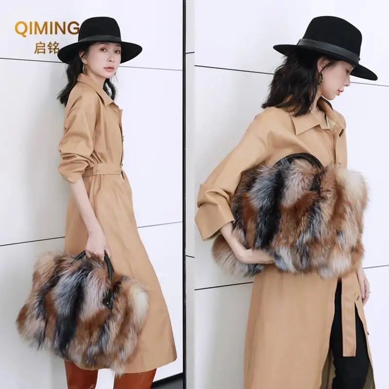 リアルキツネの毛皮のバッグ女性ビッグバッグレディースクロスボディバッグデザイナーの高級ハンドバッグ女性ハンドバッグショルダーバッグふわふわトートバッグファジー