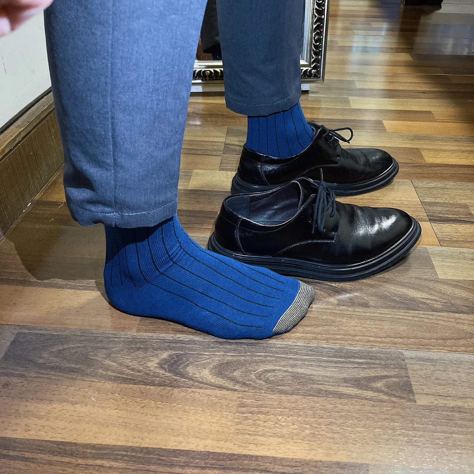 Herren Sexy Baumwolle Business Socken Bequeme atmungsaktive Sportsocken High Tube Gestreifte Casual Soft Socken – Detail 11