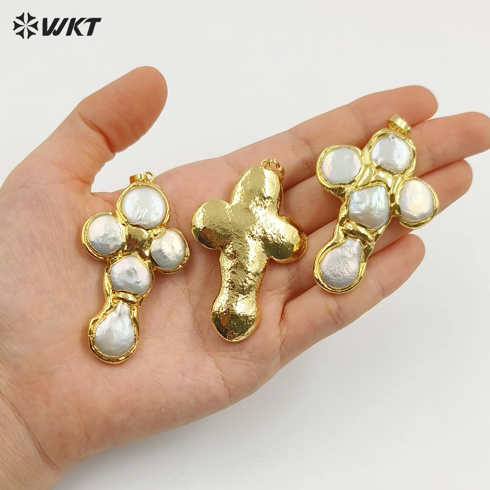 

WT-JP421 оптовая продажа, полный золотой гальванический круглый натуральный пресноводный жемчуг, подвеска в форме креста для женщин, роскошные ювелирные изделия «сделай сам»