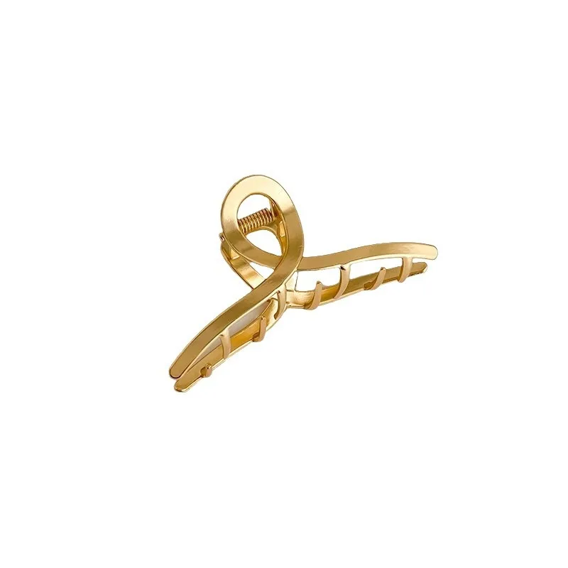 Fashion Hollow Heart Metal Hair Claw Clips Simple Non Slip Mini Gold Geometric Bangs Barrettes Hair Jaws For Women Girls Daily