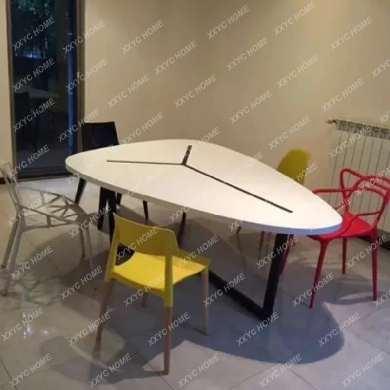 

Обеденный стол S1saa с лаковым покрытием, треугольный, современный, простой, для работы, переговоров и конференций