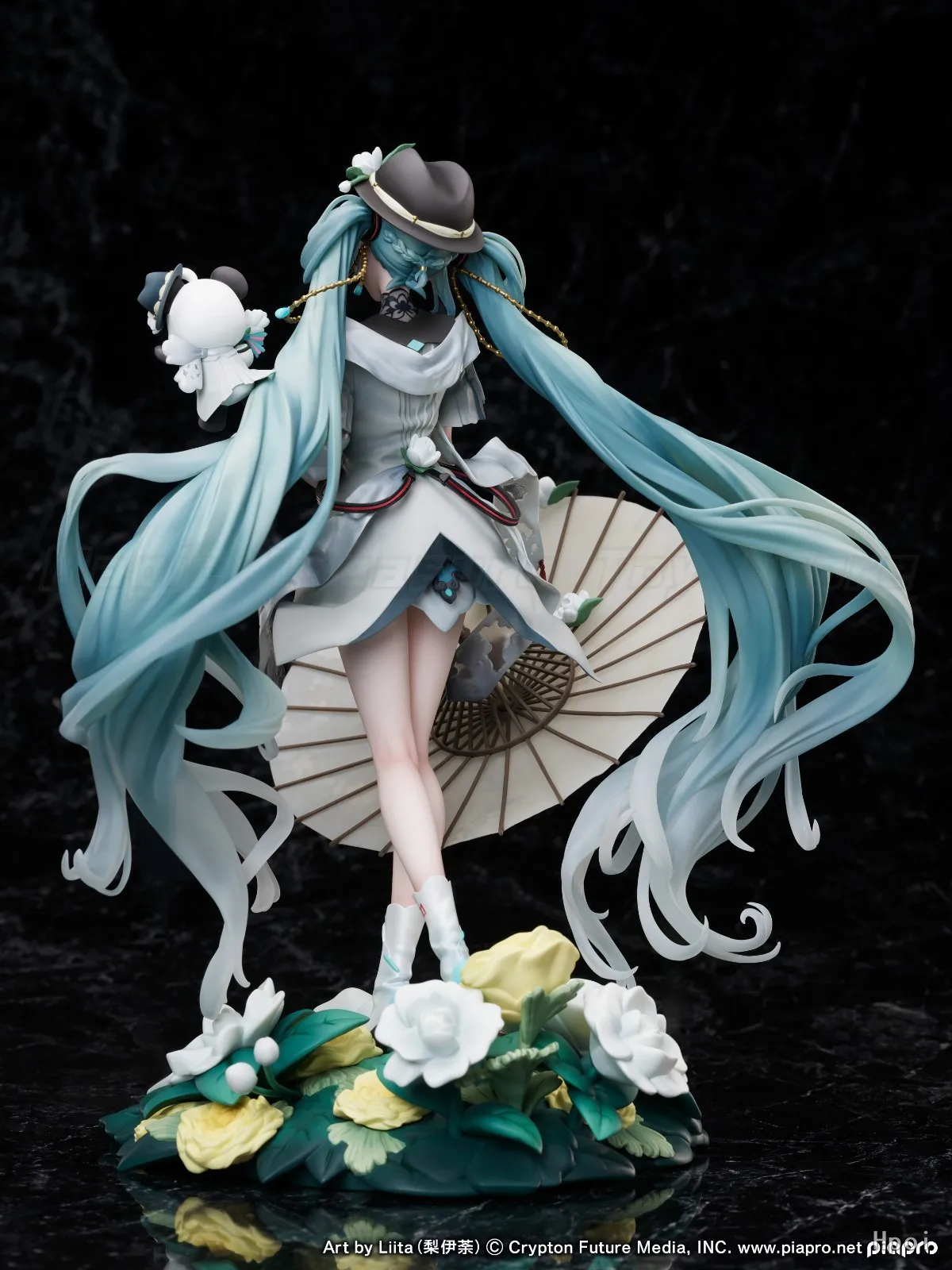 

В наличии: Оригинальная фигурка F:NEX Piapro Miku MIKU WITH YOU 2021 в масштабе 1/7, игрушка-подарок