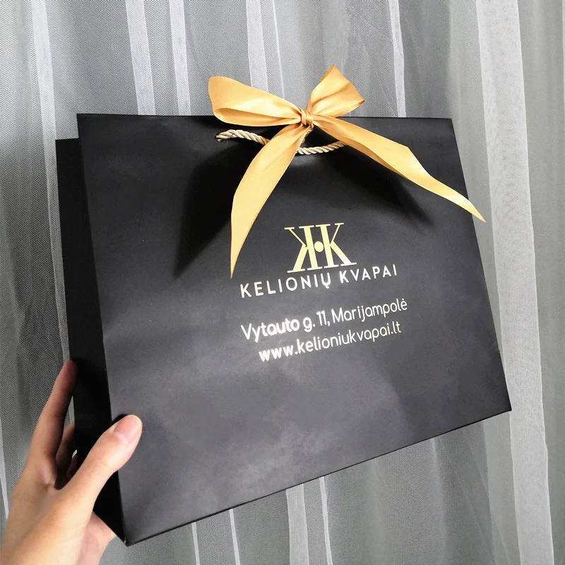 50/100pcs Custom Logo Gift Bag Boxes ,Paper Commodity Bags Large Size Gold Present Bag For Pajamas Clothes Packaging Eith Handle