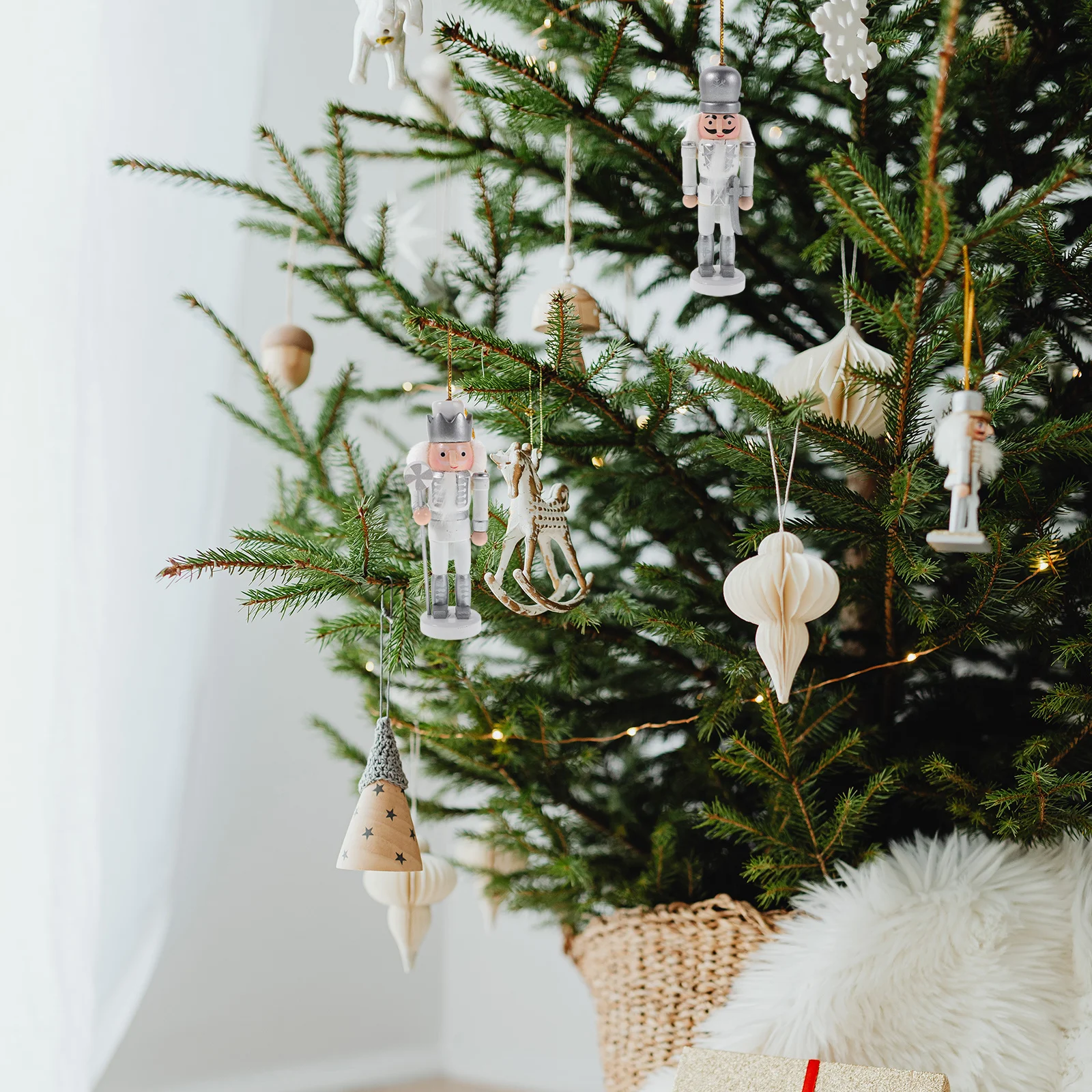 

1Set Nutcracker Hanging Decoration Silver Mini Wooden Soldier Christmas Tree Door Wall Festive Holiday Decor Nutcrackers Figures