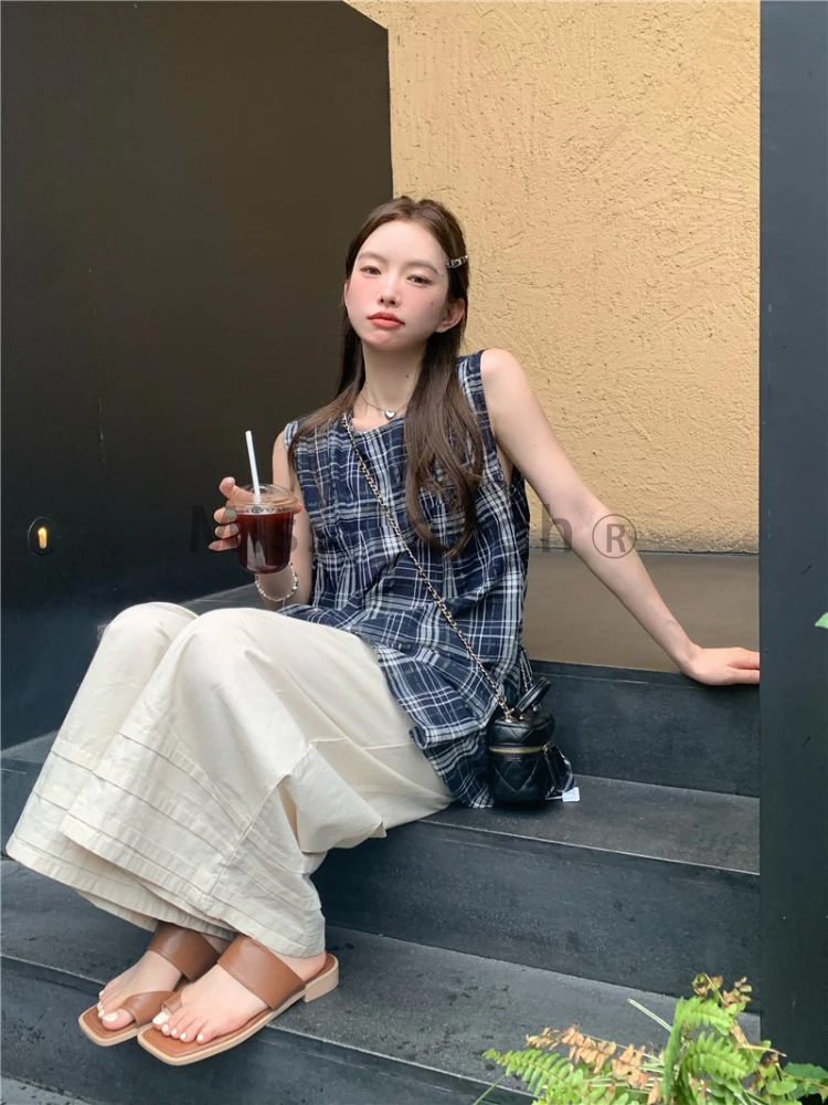 Japan Fashion Plaid Mid Length Shirts Women Summer New Loose Sweet Tops Streetwear Cute All Match Design Sense Sleeveless Top