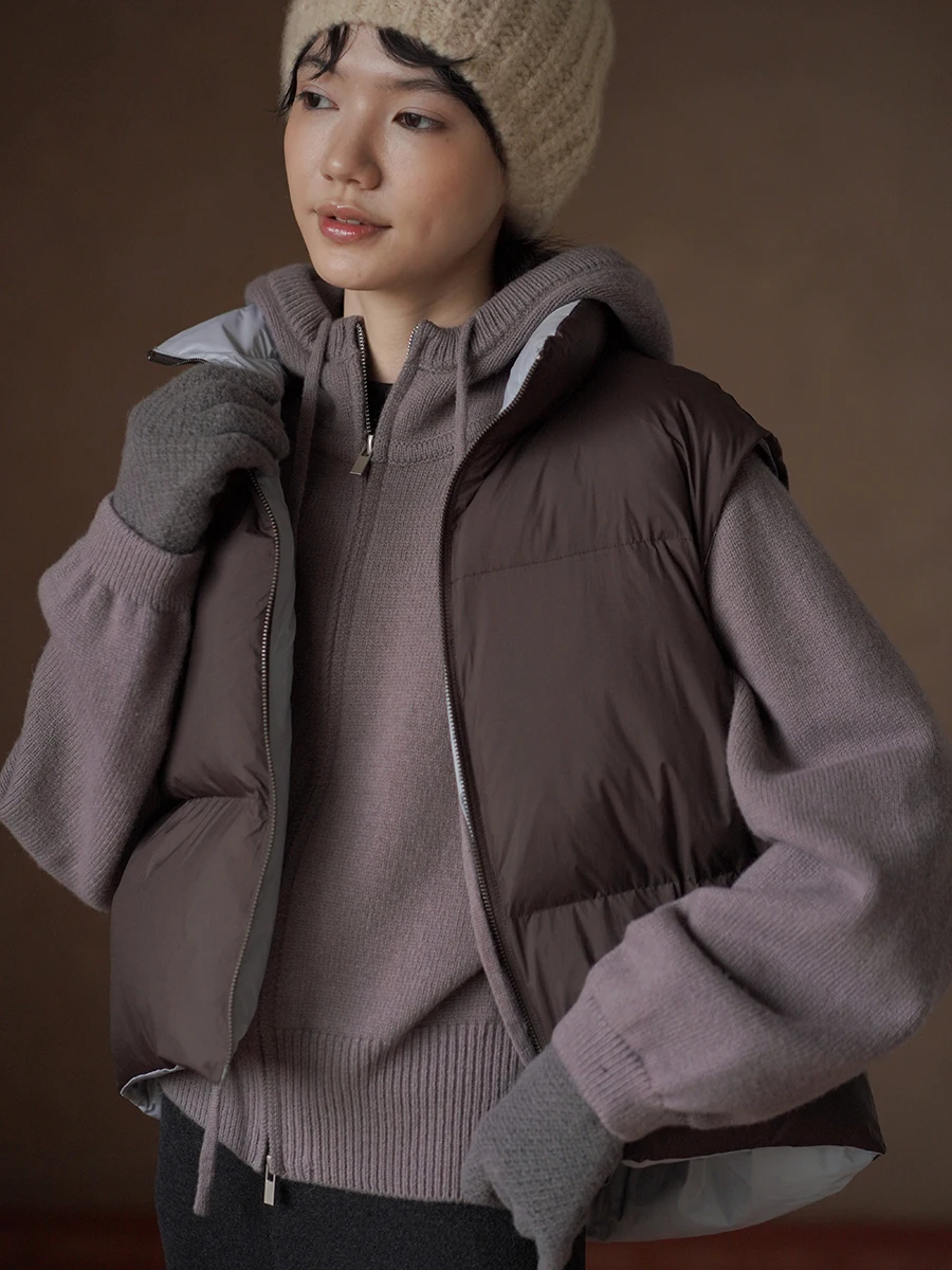 

Lightweight Windproof Color Blo ort Casual Cotton Vest Multi-Wear Sli Zipper Design for Urban Commuting And...