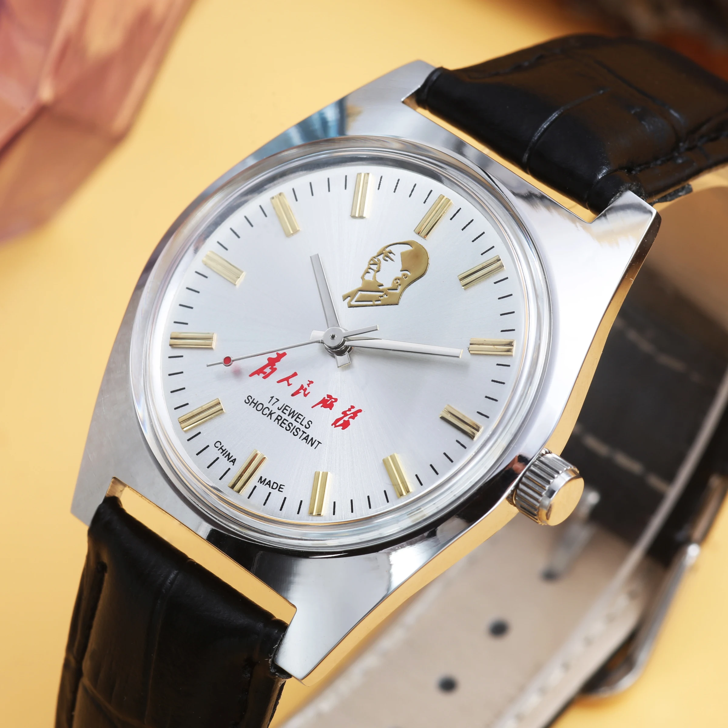 Men's Watch Vintage Collector Timepiece Gift for Gentlemen Wholesale Drop Shipping Factory Supply