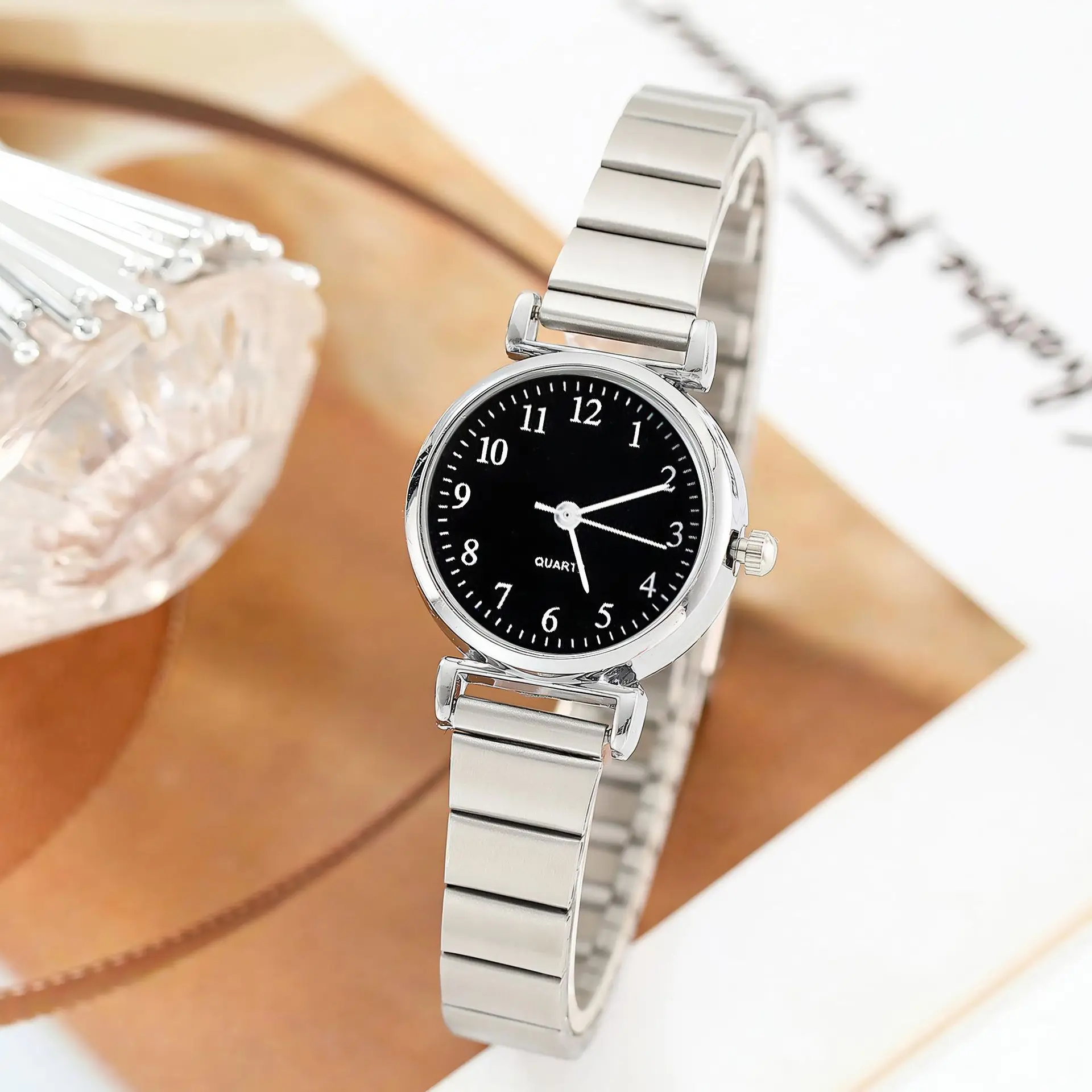 여성용 클래식 우아한 하이 퀄리티 디자인 쿼츠 시계, 심플하고 화려한 고급 니치, 럭셔리 스타일, 신상