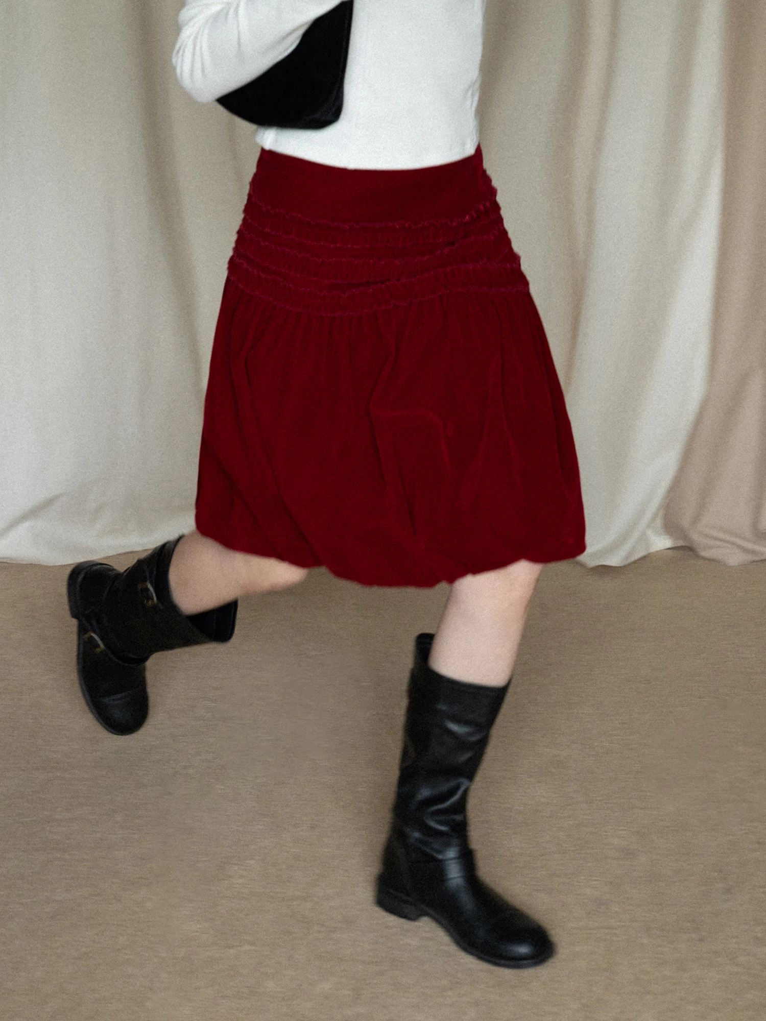 

Красная бархатная юбка-миди с высокой талией, пышная, А-силуэта, в французском стиле, повседневная, элегантный дизайн