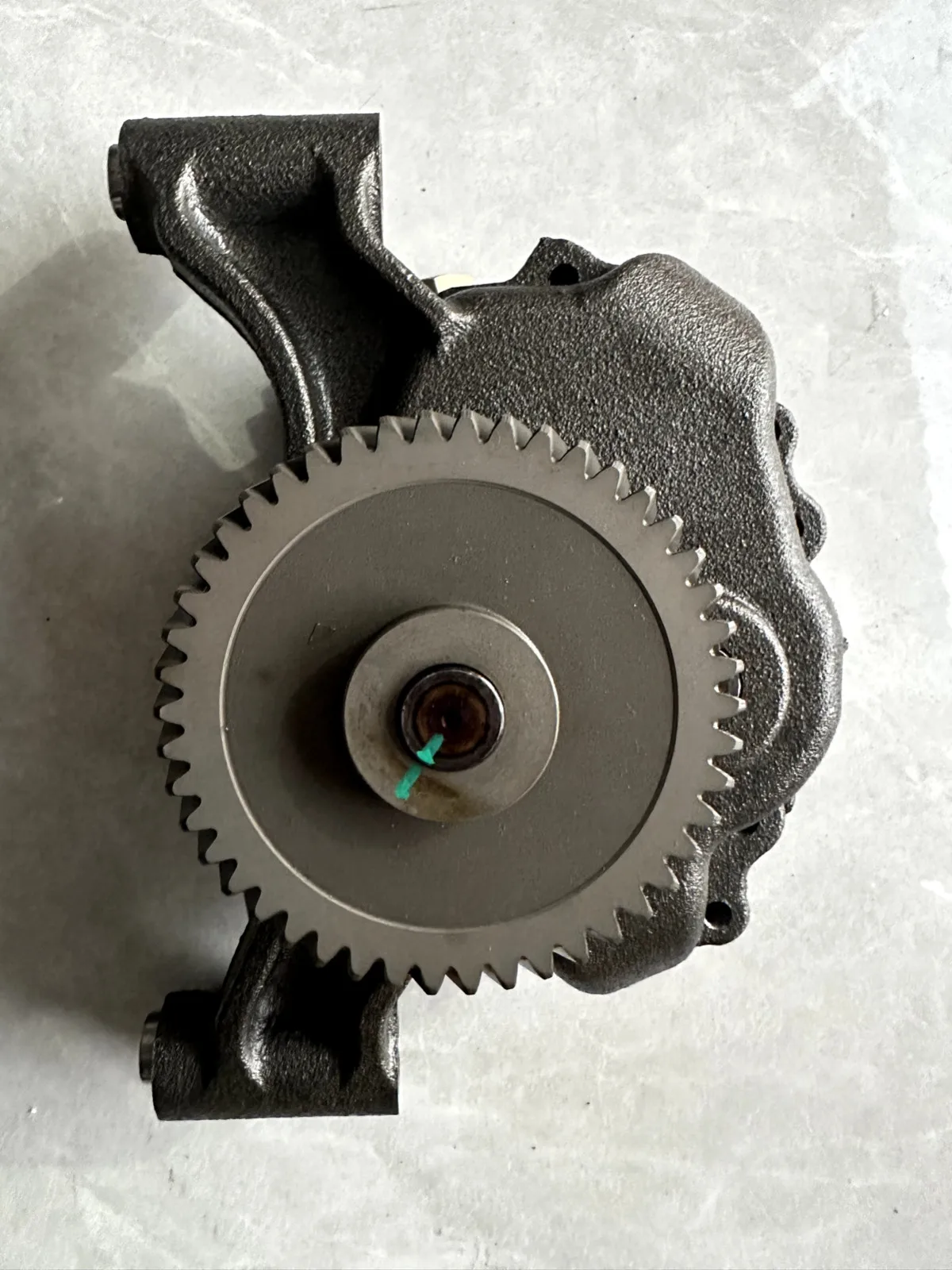 

FIT FOR HINO P11C ENGINE OIL PUMP