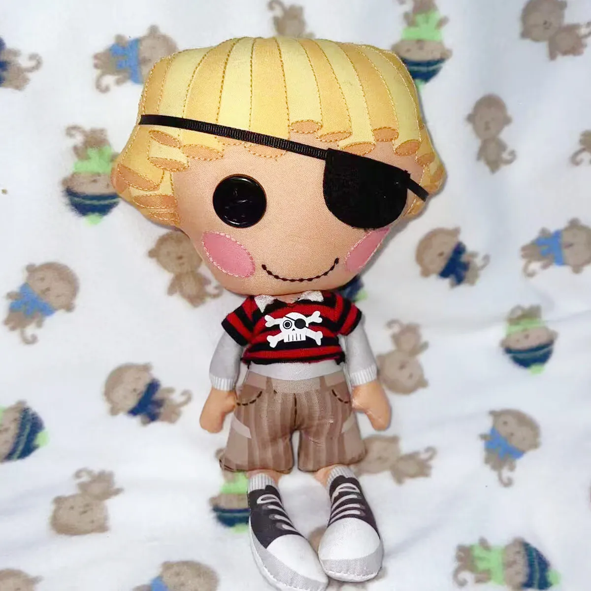 Urocza lalka Lalaloopsy Patch z skrzynią skarbów, miękka pluszowa zabawka, 26 cm, lalki pluszowe, zabawki dla dziewczynek, prezenty dla dzieci.