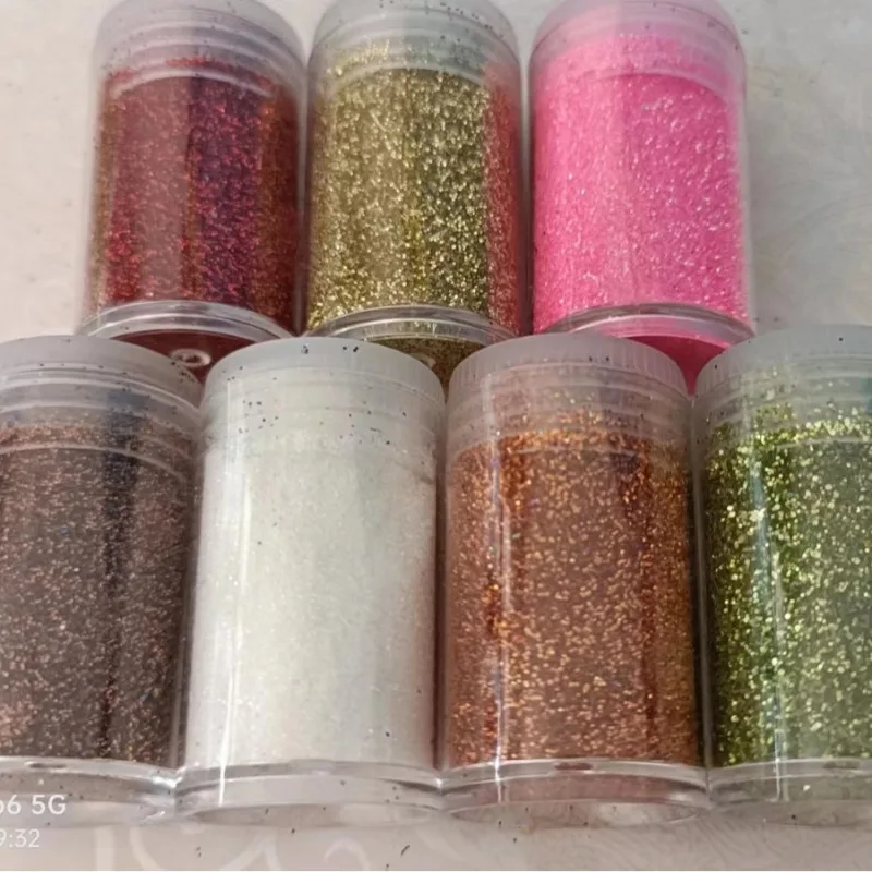 Ins New Gold หัวหอมผง 24 สีบรรจุขวด 10g โรงเรียนอนุบาลทําด้วยมือ DIY Shining Glitter เล็บอุปกรณ์เสริมสุขภาพความงาม