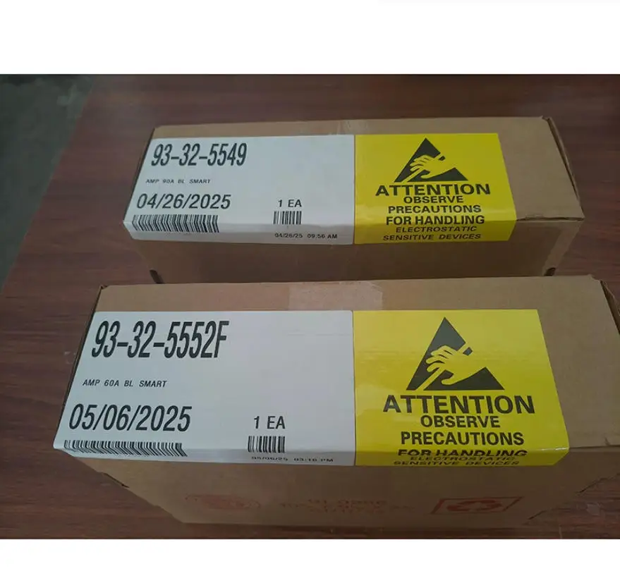

60A 93-32-5552F Used in good condition Controller