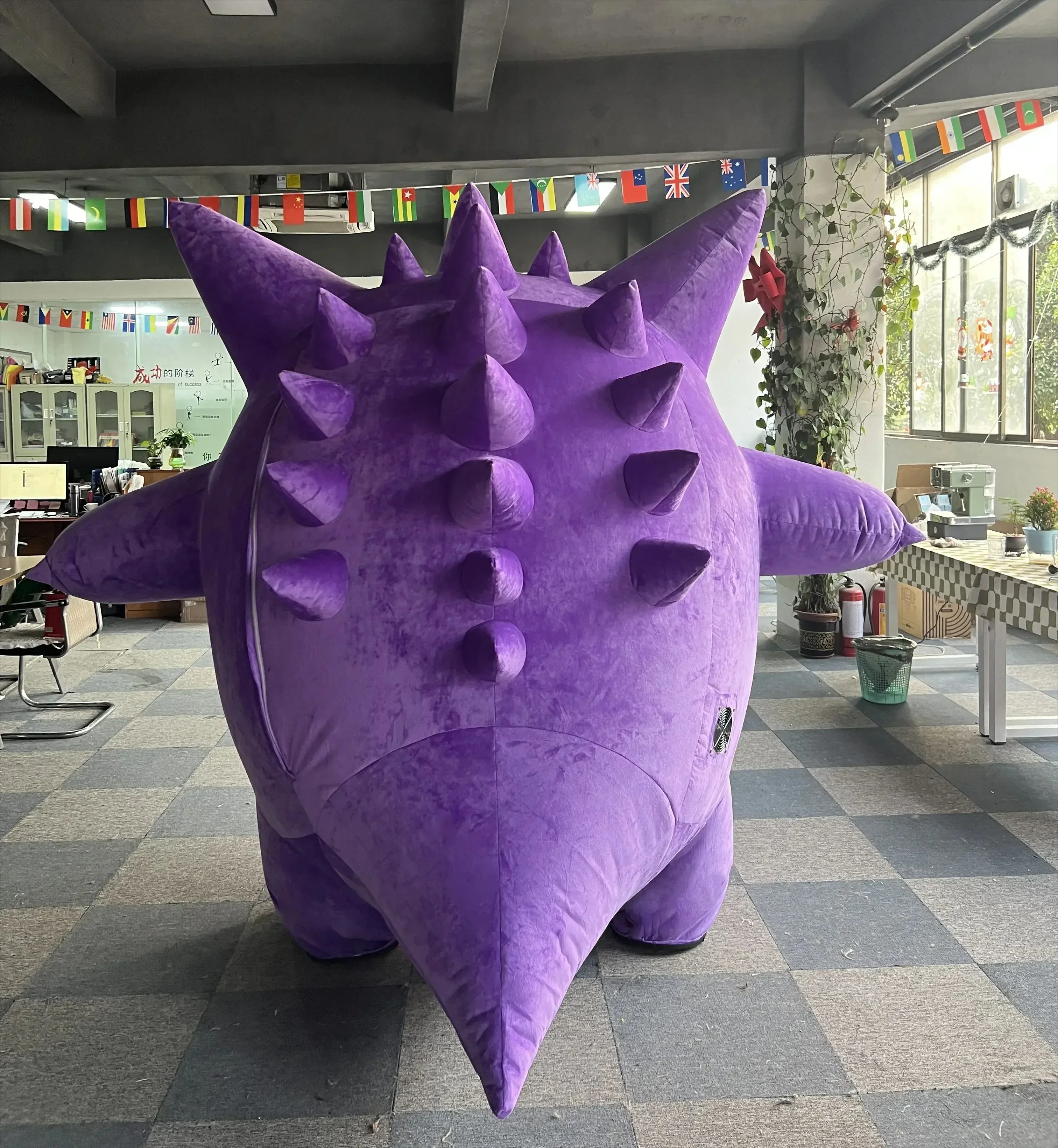 Miniso 거대한 풍선 Gengar 마스코트 의상 보라색 몬스터 블로우 업 슈트 할로윈 크리스마스 멋진 파티 의상
