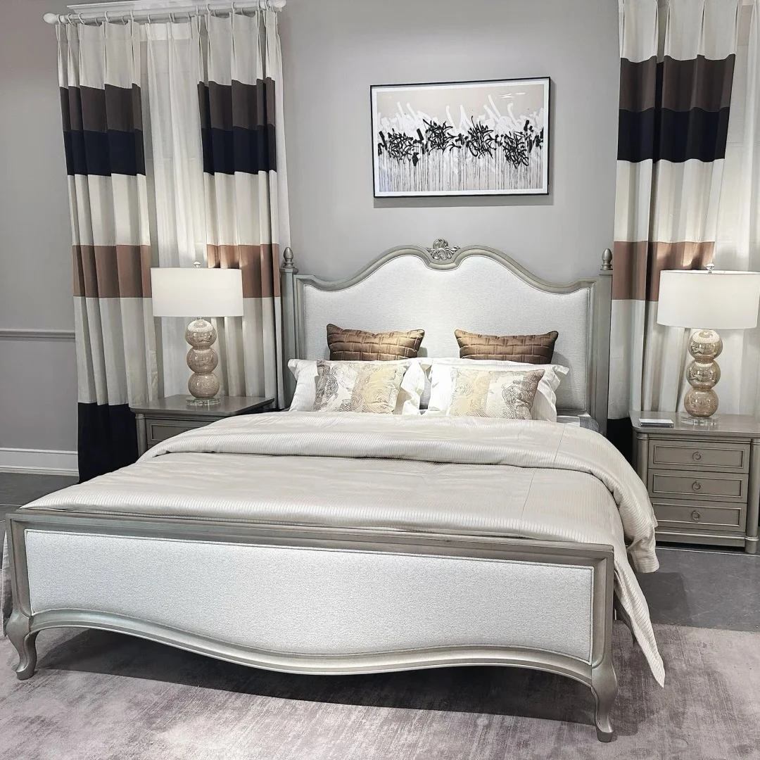 

American light luxury solid wood fabric bed French master bedroom double modern simple princess bed