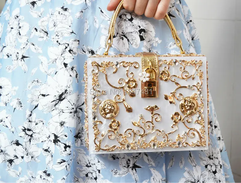 Box Designer Evening Bag Diamond Flower Clutch Bag Hollow Relief Acrylic Luxury Handbag Banquet Party Purse Women's Shoulder Bag