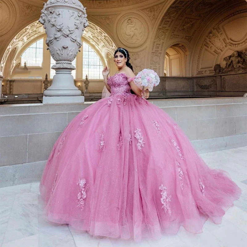 Customized Plus Size Pink Ball Gown 15 Year Old Quinceanera Dresses With 3D Appliques Off The Shoulder Vestidos De 15 Años