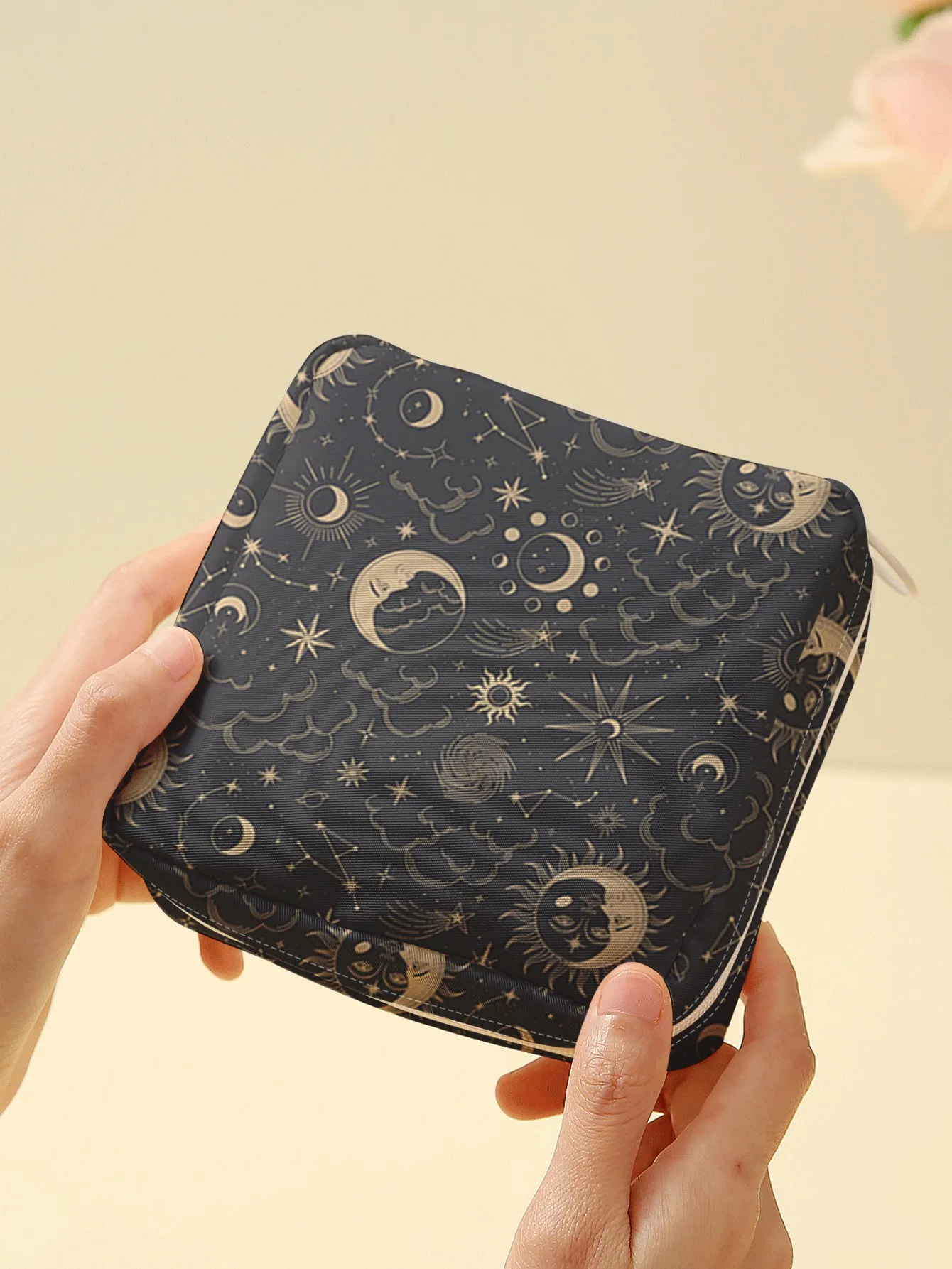 1pc, Sun Moon Constellation Printed Sanitary Napkin Storage Bag Portable Mini Makeup Pouch suitable for Daily Travel Shopping