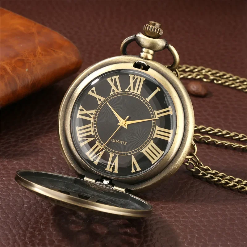 

Vintage Style Hollow Wheel Design Black Roman Number Dial Antique Quartz Analog Pocket Watch for Men Women Collectable Clock