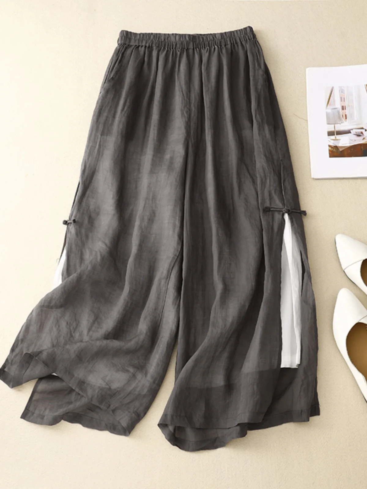 

Women's Wide Leg Skirt Pants Artistic Casual Button Nine Points Large Foot Pants Commute Style Thin Material Natural Waist