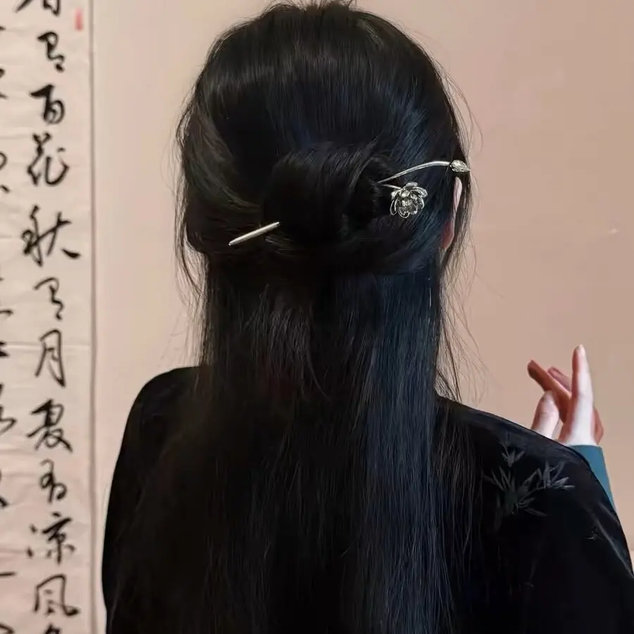 جديد النمط الصيني لوتس الشعر العصي للنساء خمر فضي اللون دبوس الشعر شخصية شيونغسام Hanfu عيدان تناول الطعام الحد الأدنى