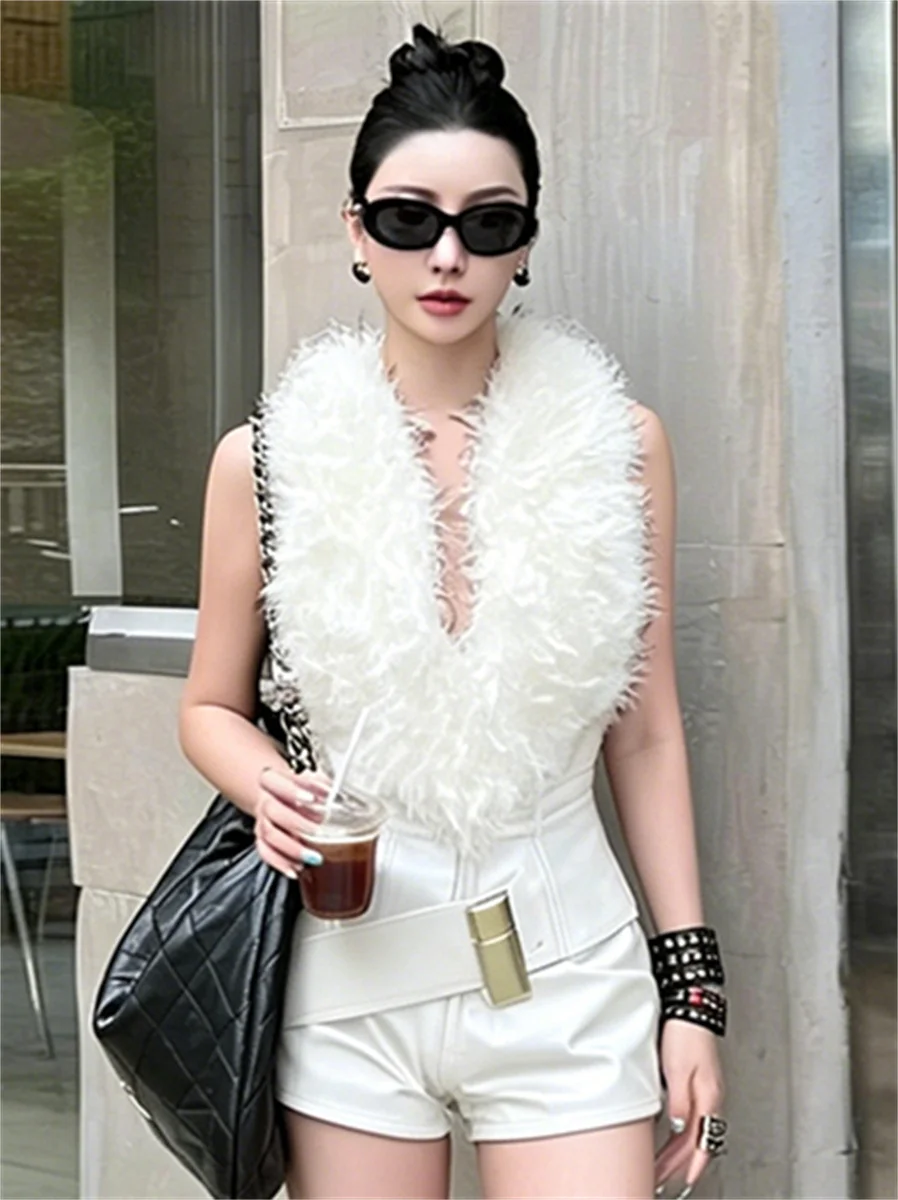 Weird Puss Faux Fur Collar Bodysuit Women Deep V-Neck Halter Backless Sleeveless Skinny Sexy Hottie Midnight High Street Outfit