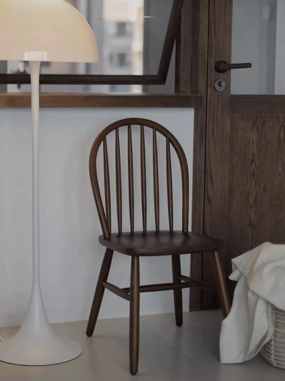 Replica grocery furniture, cafe dining chairs, 1960s chairs