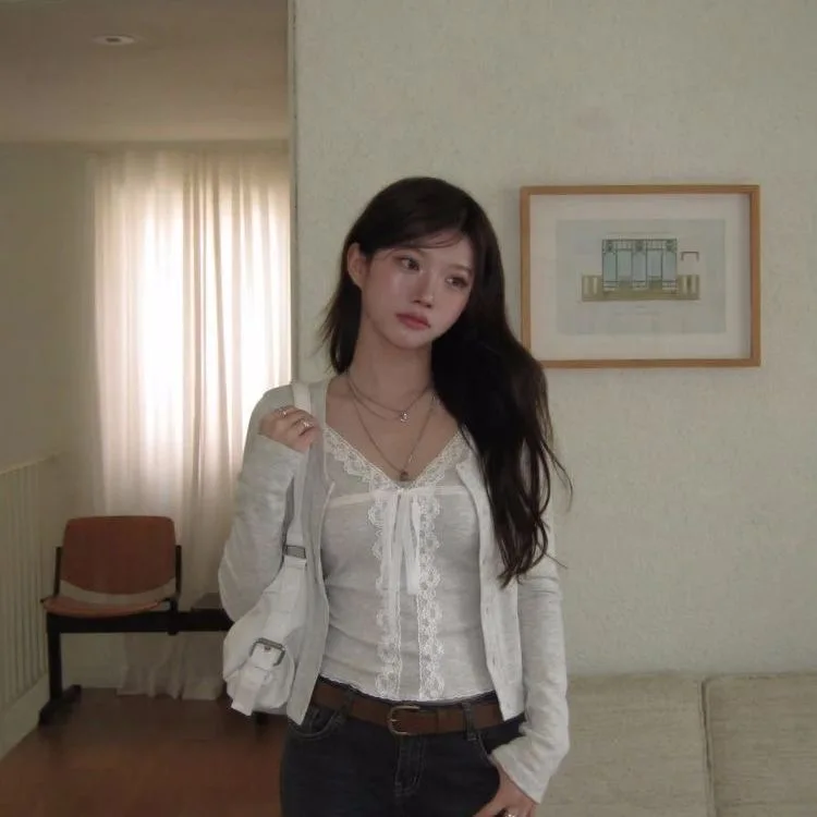 Early Autumn Lace Trim Splice Knitted Long Sleeve Strap Vest Set Single Button Knitwear Cardigan Pair for Women