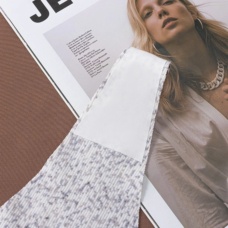 منخفضة الخصر الحرير الجليد عارية سلس متعة ثونغ مثير وساخن على شكل حرف T الرياضة اليوغا السراويل مثلث غير مرئية