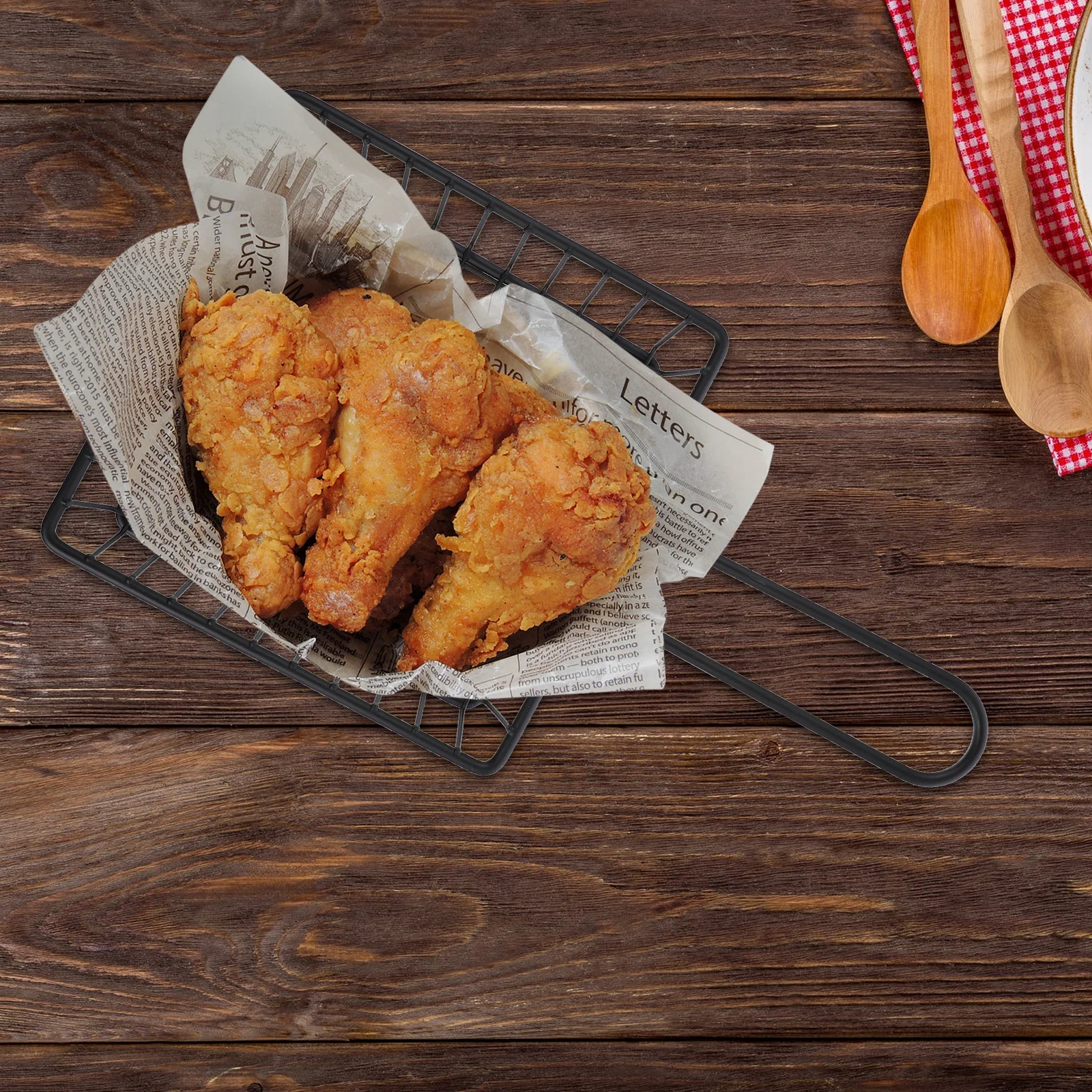 

Snack Basket Iron Food Serving Basket Dense Drain Holes Ergonomic Handle Fryer Strainer For Fried Food Chips Appetizers