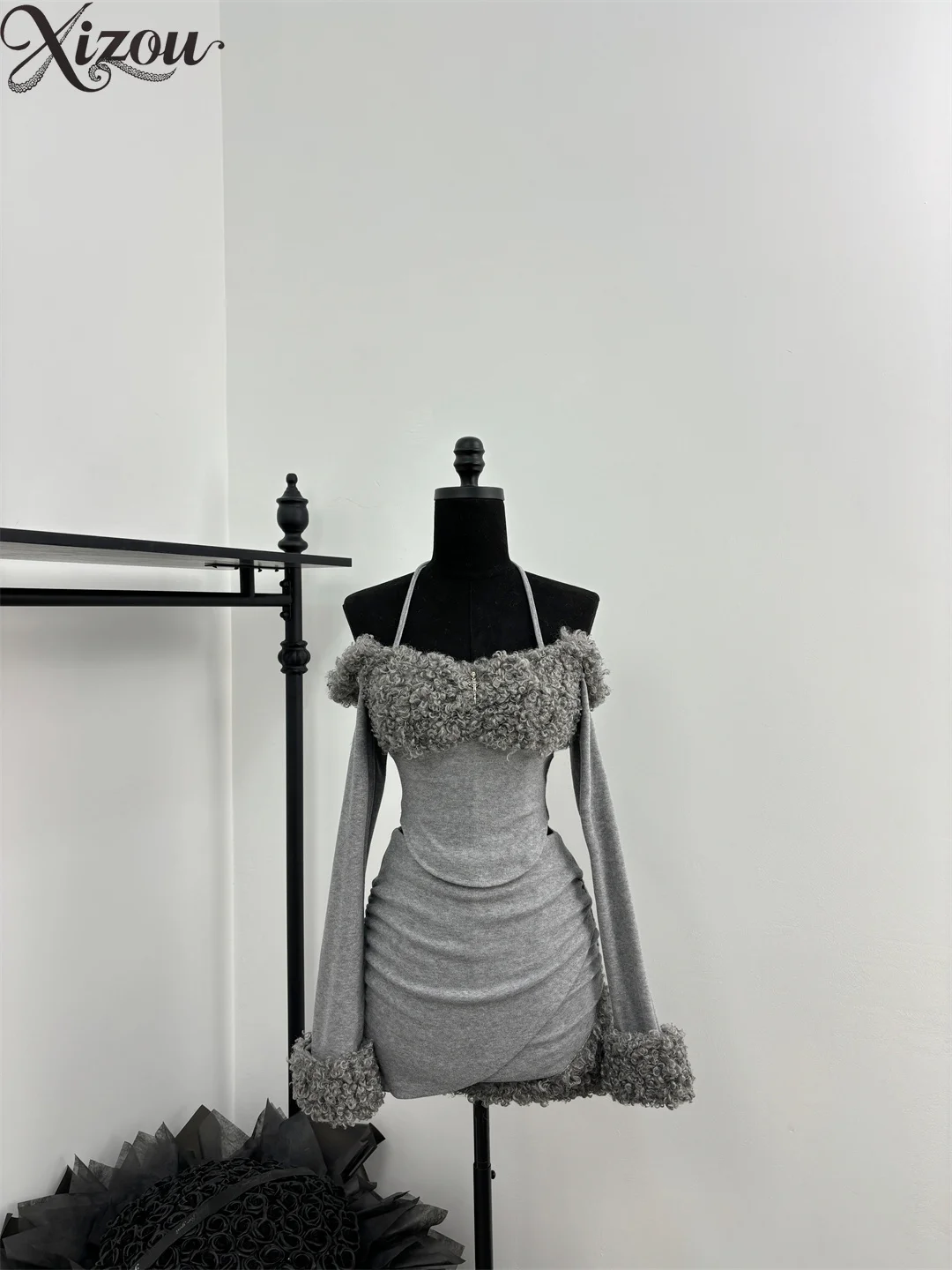 

Women's Skirt Sets Autumn and Winter Grey Casual Suit Long Sleeve Top + Hip Skirt + Hat 2025 New Two Piece Sets Womens Outifits