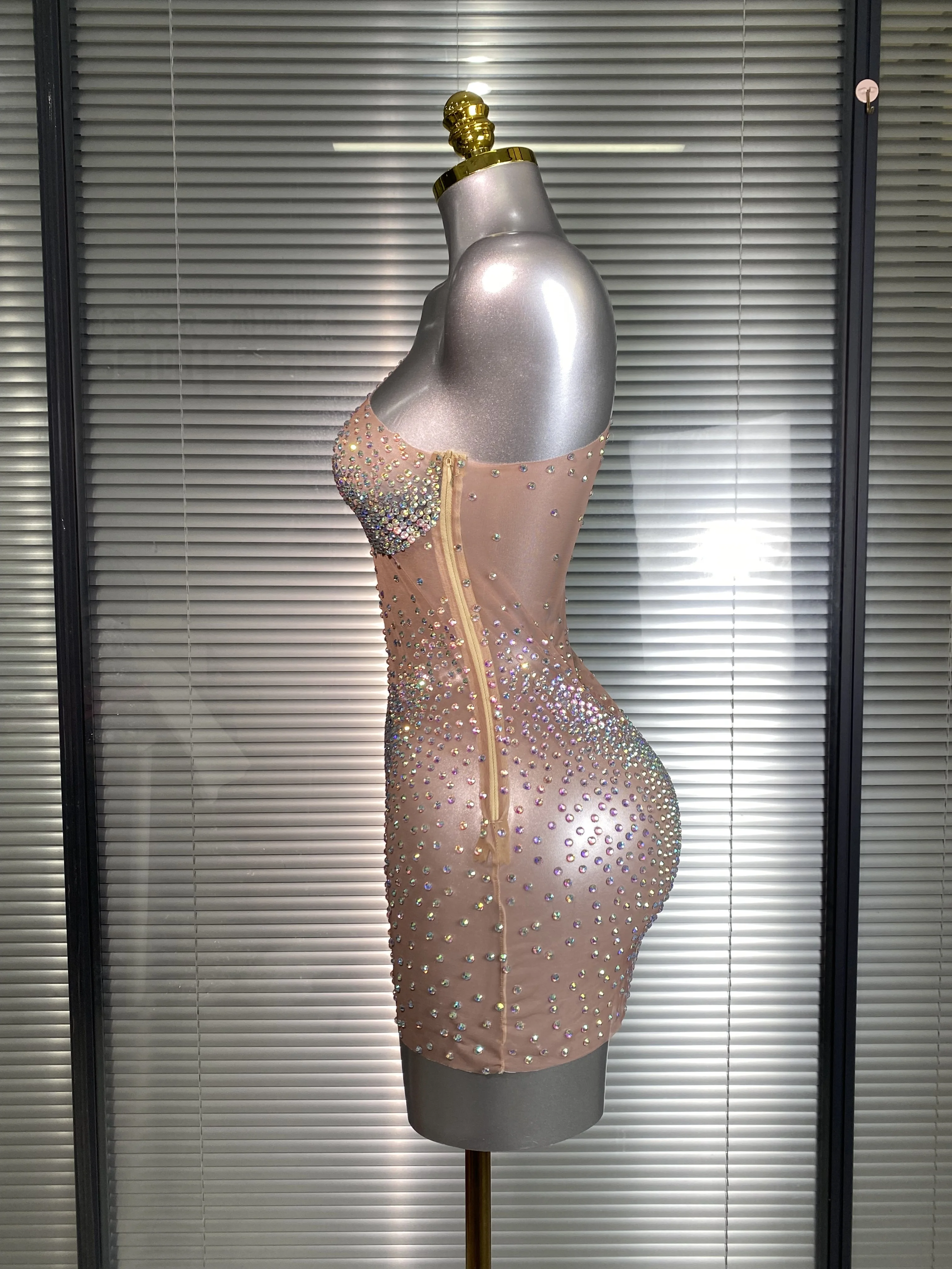 Célébrité nouvelles femmes Sexy une épaule maille pure cristal strass scène Costume scène danseuse boîte de nuit réservoir Mini robe de soirée