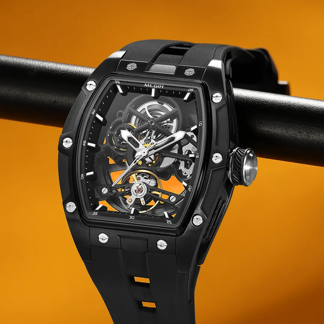 ساعة يد MEGIR للرجال، ساعة ميكانيكية أوتوماتيكية مقاومة للماء باللون الأسود مع عقارب مضيئة وحزام من السيليكون ومينا تونيو