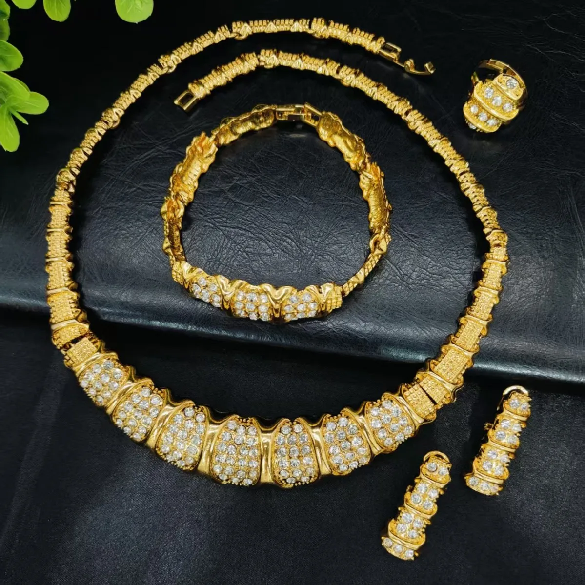 Classic & Timeless Oval Diamond Inlaid Necklace Earrings Ring Bracelet For Women 24K Gold AU999 | Simple style, lasting shine