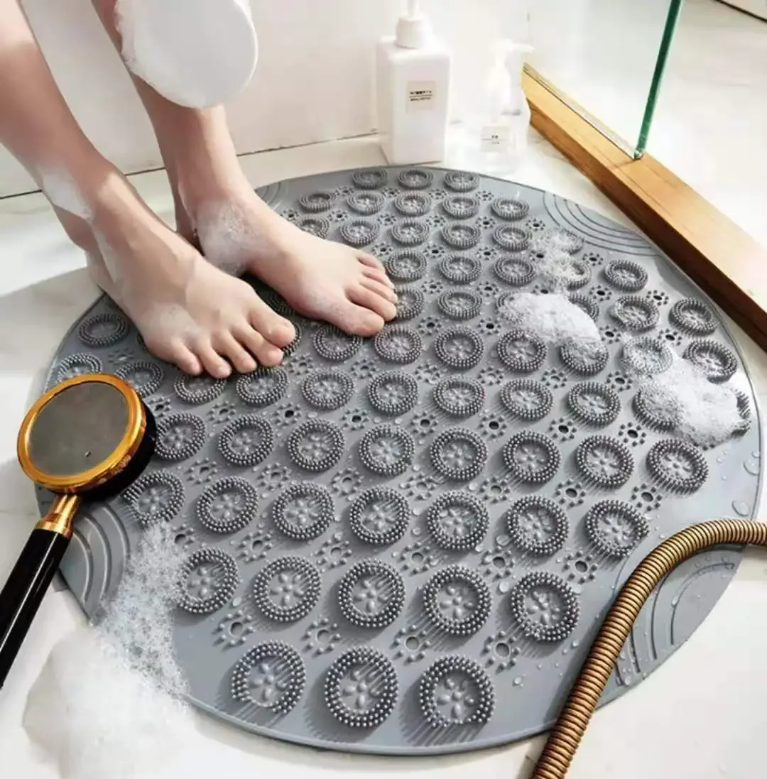 Bathroom Mat Anti-slip Sucker Round PVC Bath Mat with Drain Hole Silicone Bathing Rugs Foot Massage Pad Bathtub Soft Shower Mat