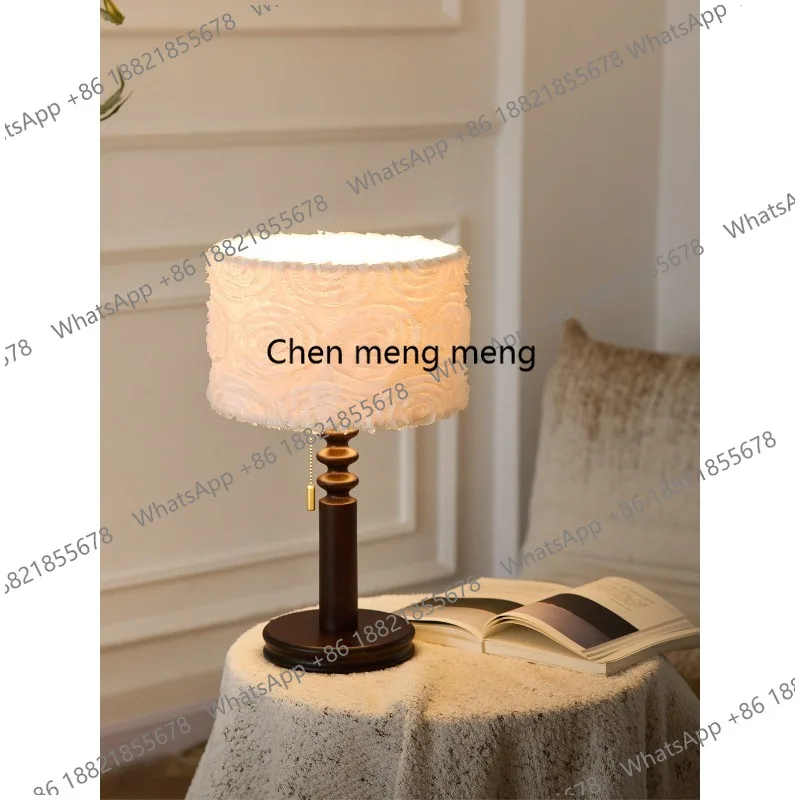 

Настольная лампа в средневековом стиле E136 с трехмерным цветочным декором, декоративная лампа для гостиной, спальни, кабинета, ретро-атмосферная лампа.