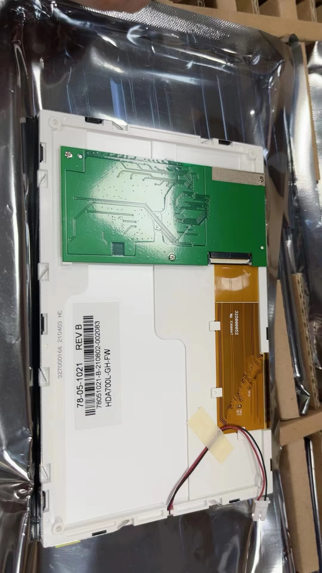 HDA700L-GH-FW 78-05-1021 New and original LCD Panel