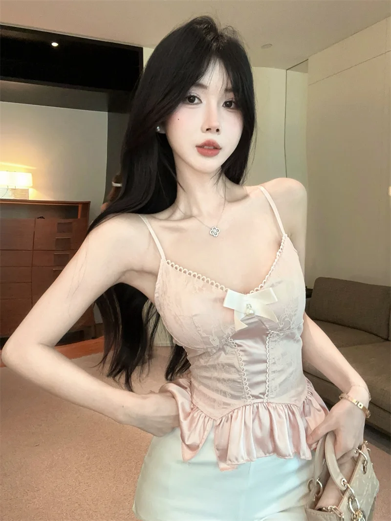 

Lace Knot Splice Strap Vest Women Summer Outdoor Wear Beautiful Back Bra Integrated with Chest Pad Lace Trim Top