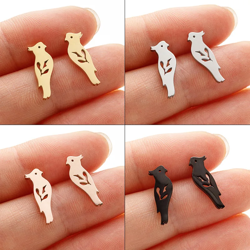 Cross-border new fashion French personality parrot stud earrings ins women's niche stainless steel animal earrings spot wholesal