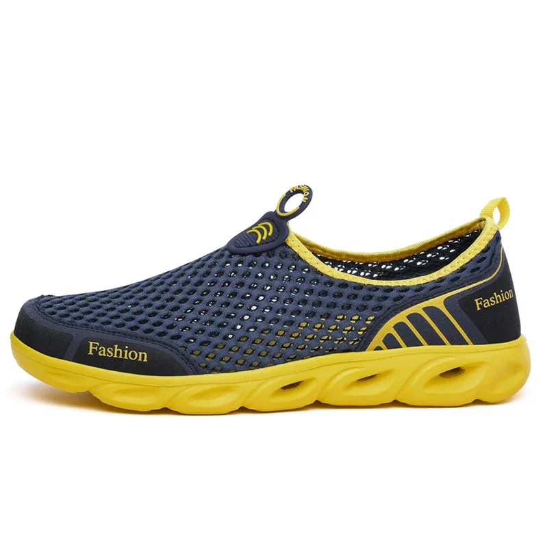 Men Sandals Quick-Drying Hiking Wading Shoes Outdoor Non-Slip Sneakers Breathable Men Aqua Shoes Summer Water Shoes Couple Flats