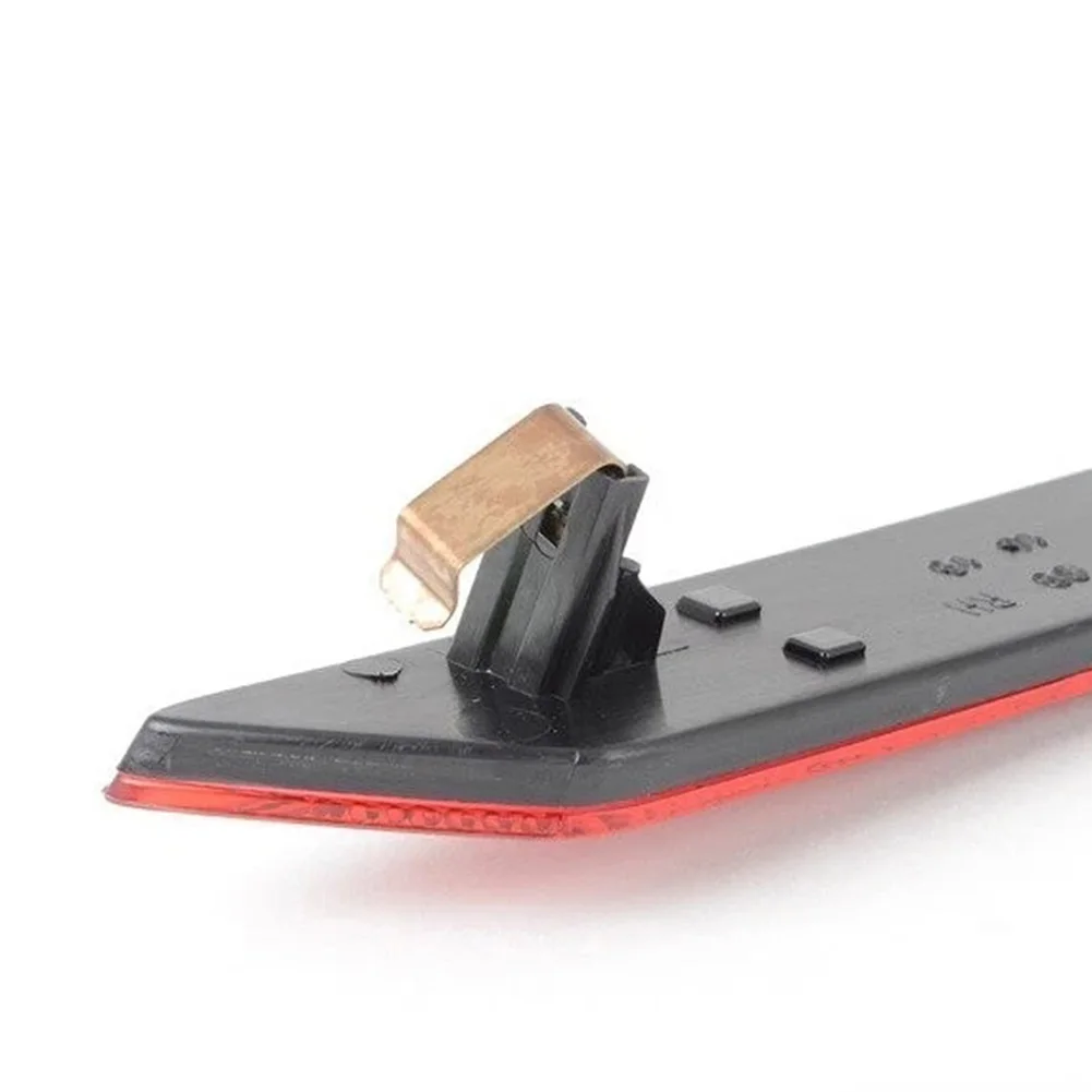 

Rear Pair Bumper Reflector for BMW For 6 Series MFor 6 with OEM For 63147844024 For 63147844023 F0For 6 F12 F13